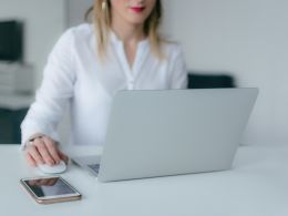 Pexels Mareklevak 2265488