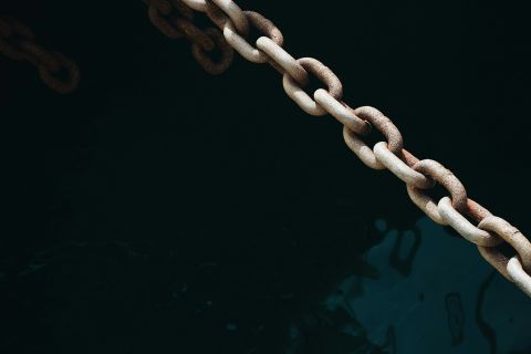 Chain 09 01 2025 Mael Balland Ydh N7D Jbvrw Unsplash
