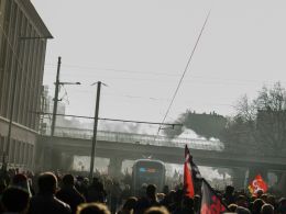 Strike 26 03 2025 Lucie Morel Gm5R Otx Y1M E Unsplash