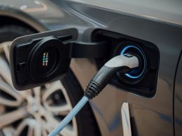 Electric Car 03 04 2025 Chuttersnap X Jls Hl0H Iik Unsplash
