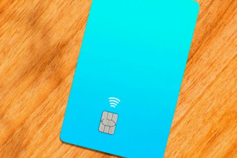 Pay Card Jero Sennegs Iscdax Ceb Pm Unsplash 28 07 2025