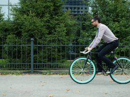 Company Bike Vitaly Gariev W Ywm3 Z0 Hv Xg Unsplash 26 11 2025